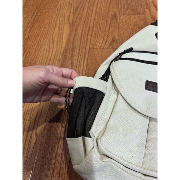 Mosiso Sling Crossbody Backpack Pearl White Gorpcore - Picture 8 of 9